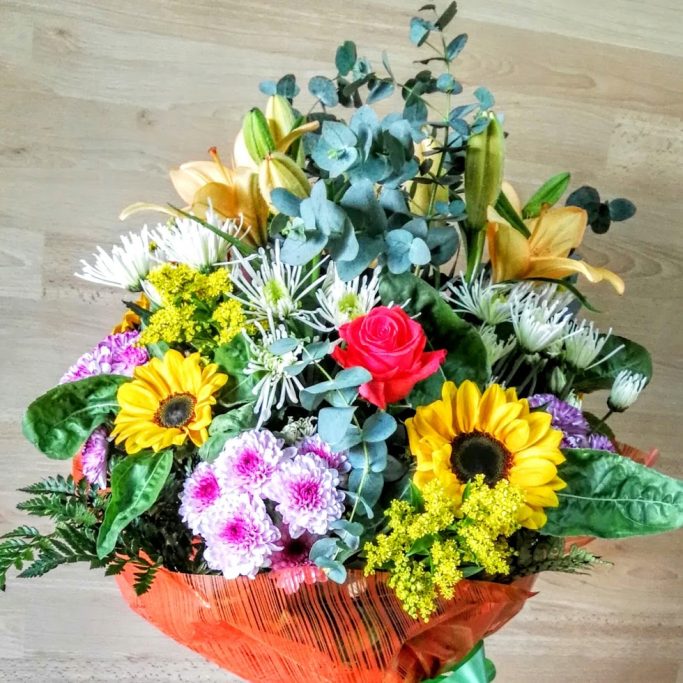 Ramo de flores variadas para regalar